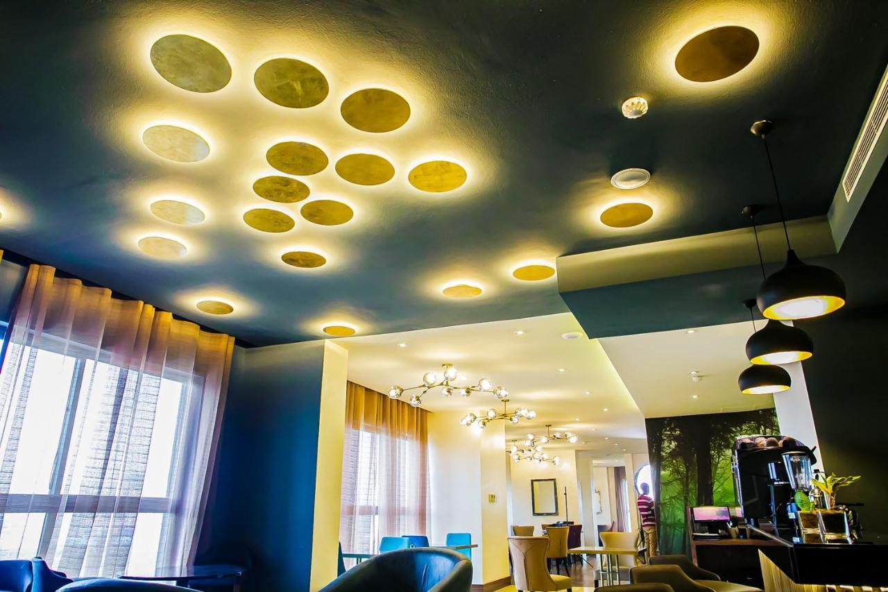 Royal Residences By Design Union Aliayabiagba Zewnętrze zdjęcie