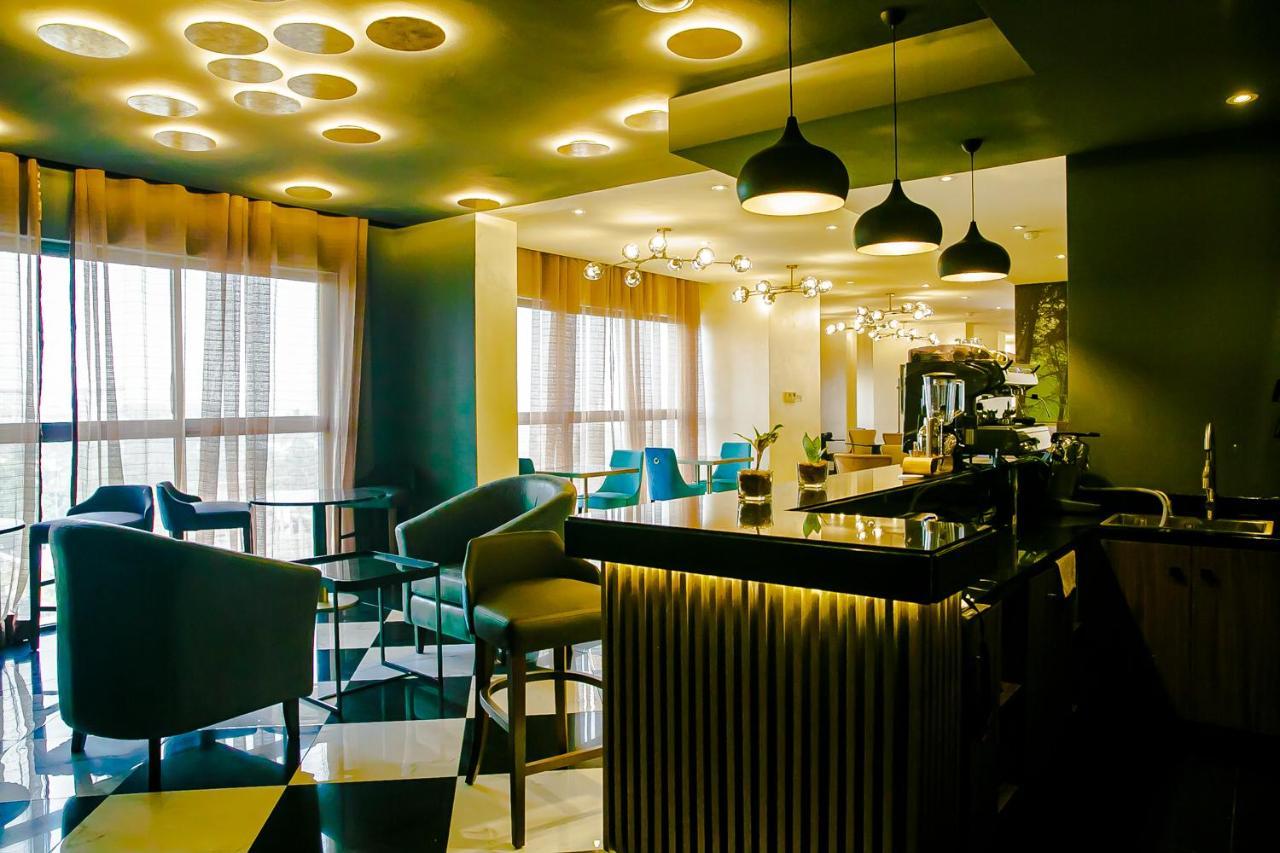 Royal Residences By Design Union Aliayabiagba Zewnętrze zdjęcie